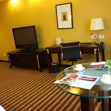 Yitel Hotel Sanghaj Kültér fotó